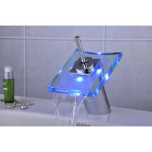 Robinet d&#39;eau à bassin LED (robinet de lavabo et robinet de lavabo)